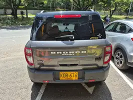 2021  Ford Bronco - Image 13