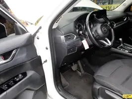 2019  Mazda Cx - Image 19