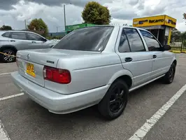 2015  Nissan Sentra - Image 15