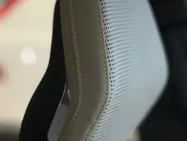 2025  Volvo Unknown - Image 18