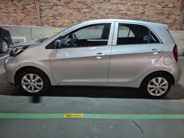 2017  Kia Picanto - Image 32