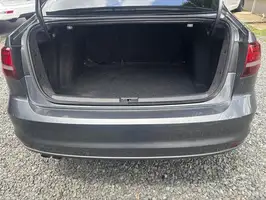 2017  Volkswagen Jetta - Image 13