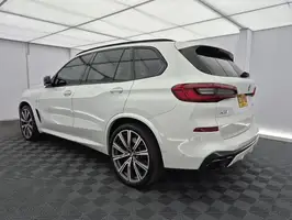 2019  Bmw X5 - Image 13
