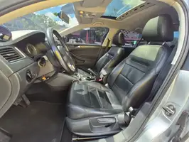 2012  Volkswagen Jetta - Image 39