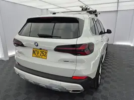 2024  Bmw X5 - Image 16