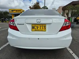 2012  Honda Civic - Image 12