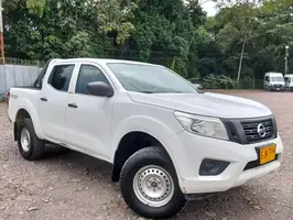 2018  Nissan Frontier - Image 31