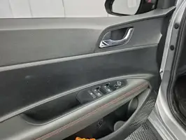 2021  Hyundai Graviti - Image 19