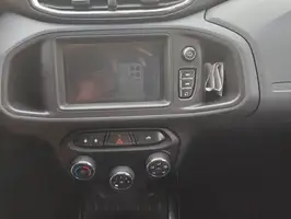 2020  Chevrolet Onix - Image 15