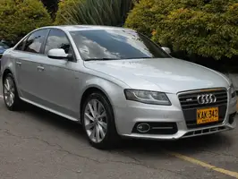 2010  Audi A4 - Image 11