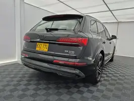 2022  Audi Q7 - Image 12