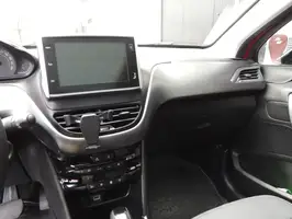 2023  Peugeot Unknown - Image 19