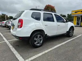 2015  Renault Duster - Image 17