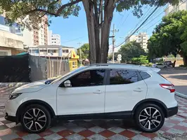 2016  Nissan Qashqai - Image 8