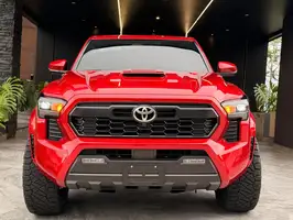 2025  Toyota Tacoma - Image 13