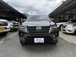 2022  Toyota Fortuner - Image 6