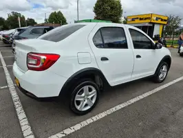 2022  Renault Logan - Image 34