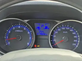 2011  Hyundai Tucson - Image 21