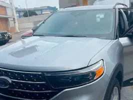 2021  Ford Explorer - Image 6