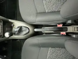 2010  Renault Symbol - Image 45