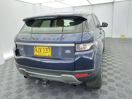 2014  Land Rover Unknown - Image 34