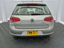 2017  Volkswagen Golf - Image 17