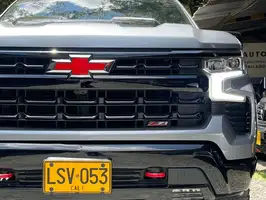 2023  Chevrolet Silverado - Image 10