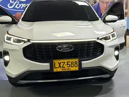 2024  Ford Escape - Image 23