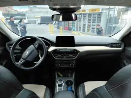 2021  Ford Escape - Image 23