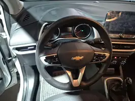 2022  Chevrolet Tracker - Image 43