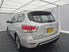 2015  Nissan Pathfinder - Image 12