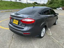 2018  Ford Fiesta - Image 11