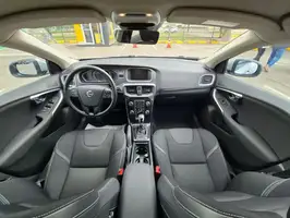 2019  Volvo Unknown - Image 44