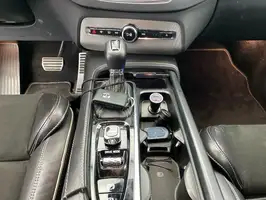 2017  Volvo Unknown - Image 25