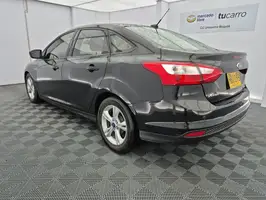 2013  Ford Focus - Image 34