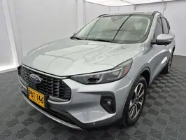 2024  Ford Escape - Image 37