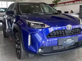 2025  Toyota Yaris - Image 8