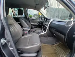 2014  Suzuki Grand - Image 17