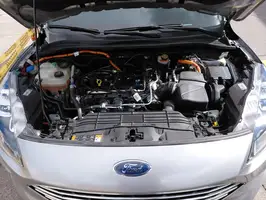 2021  Ford Escape - Image 17