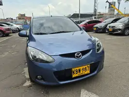 2010  Mazda 2 - Image 8