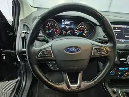 2015  Ford Focus - Image 25