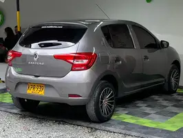 2022  Renault Sandero - Image 12