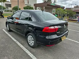 2017  Volkswagen Voyage - Image 23