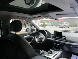 2019  Audi Q5 - Image 15