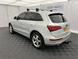 2013  Audi Q5 - Image 11