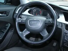 2010  Audi A4 - Image 18