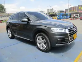 2019  Audi Q5 - Image 6