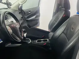 2021  Nissan Frontier - Image 12