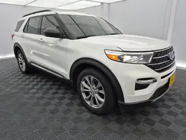2023  Ford Explorer - Image 32
