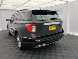 2021  Ford Explorer - Image 13